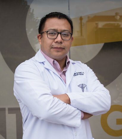 Dr. Robin Alvarez